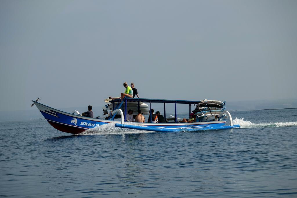 Ekas Breaks Hotel Bagian luar foto