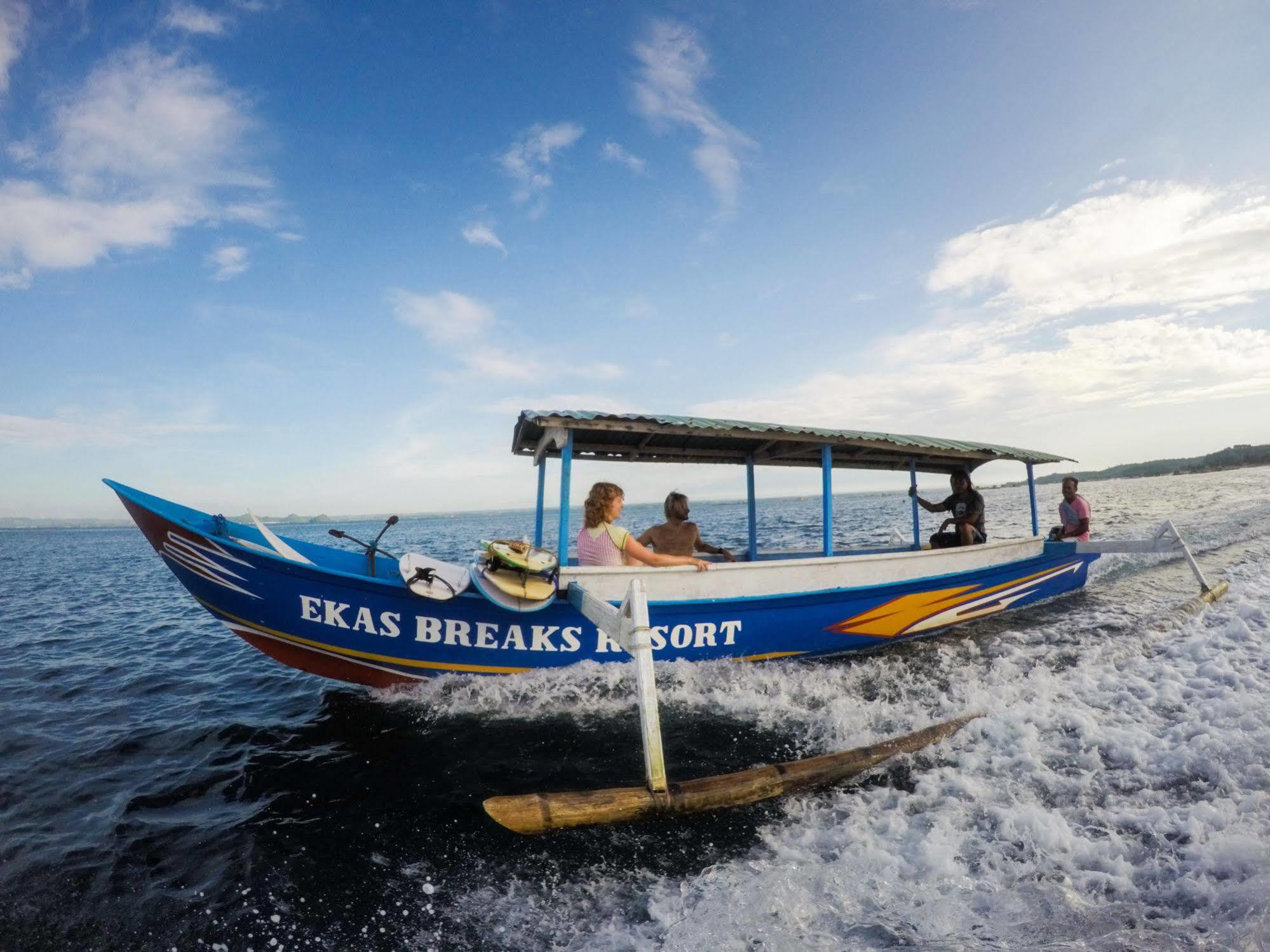 Ekas Breaks Hotel Bagian luar foto